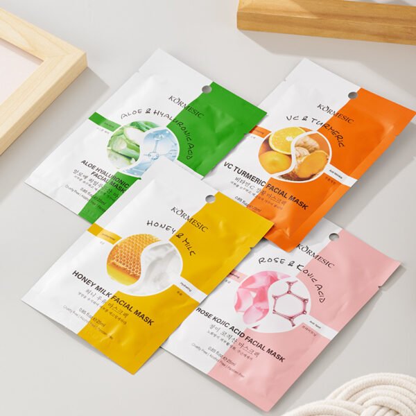 KORMESIC Hydrating Turmeric Aloe Vera Honey Facial Mask Manufacturer Wholesale OEM Private Label - Image 3